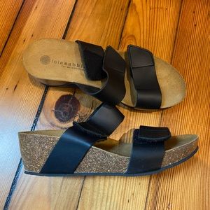 Eric Michael by Lolasabbia Liat Wedge